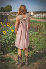 Fleuve Lace Dress