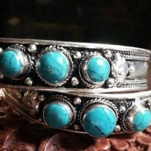 Badal 3 Bezel Bracelet