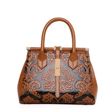 Western-Tooled-Handbag