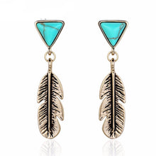 Rainy Feather Earrings