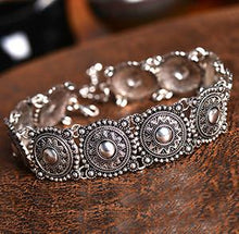 Aeris Concho Choker