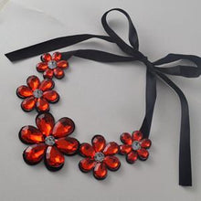 Novia Necklace