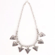 Corazon Statement Necklace