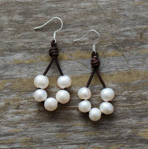 Britt Pearl Earrings