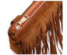 Tutuni Fringe Pocket Belt