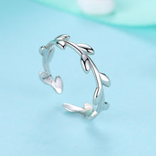 Tess Sterling Silver Ring