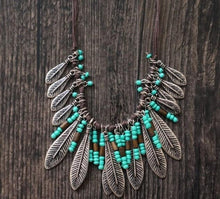 Muna Necklace