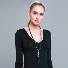 Leather-Tassel-Turquoise-Wood-Beads-Feather-Necklace