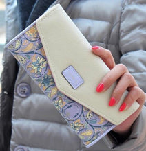 Love's Verse Wallet